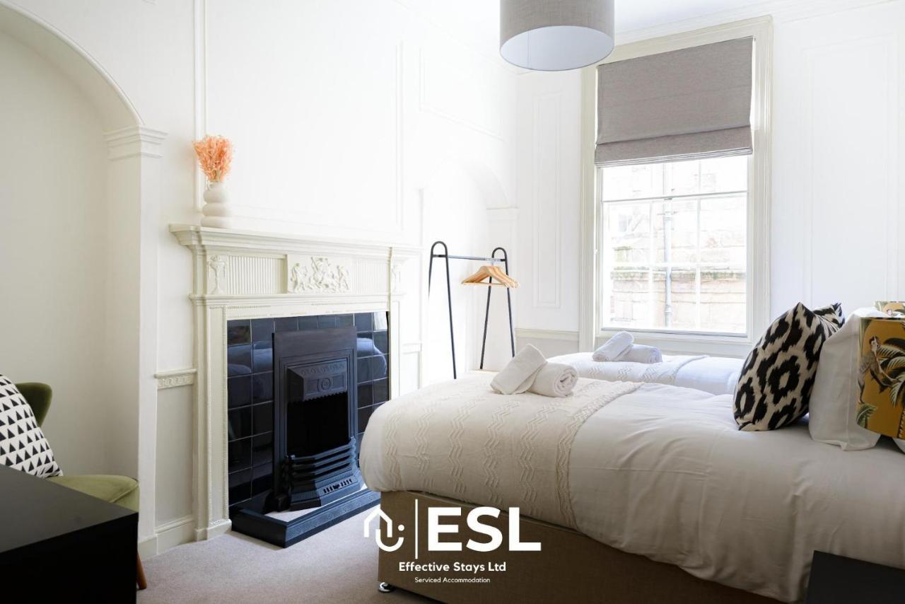 Most Central Luxury Grade 2 Listed Apartment Overlooking Shrewsbury Square - Free Parking المظهر الخارجي الصورة