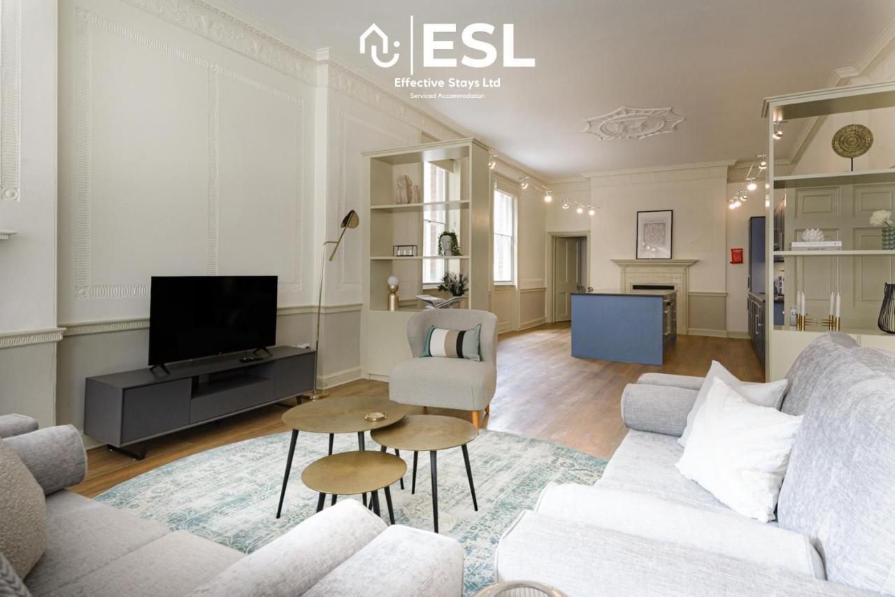 Most Central Luxury Grade 2 Listed Apartment Overlooking Shrewsbury Square - Free Parking المظهر الخارجي الصورة