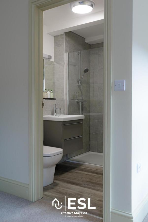 Most Central Luxury Grade 2 Listed Apartment Overlooking Shrewsbury Square - Free Parking المظهر الخارجي الصورة